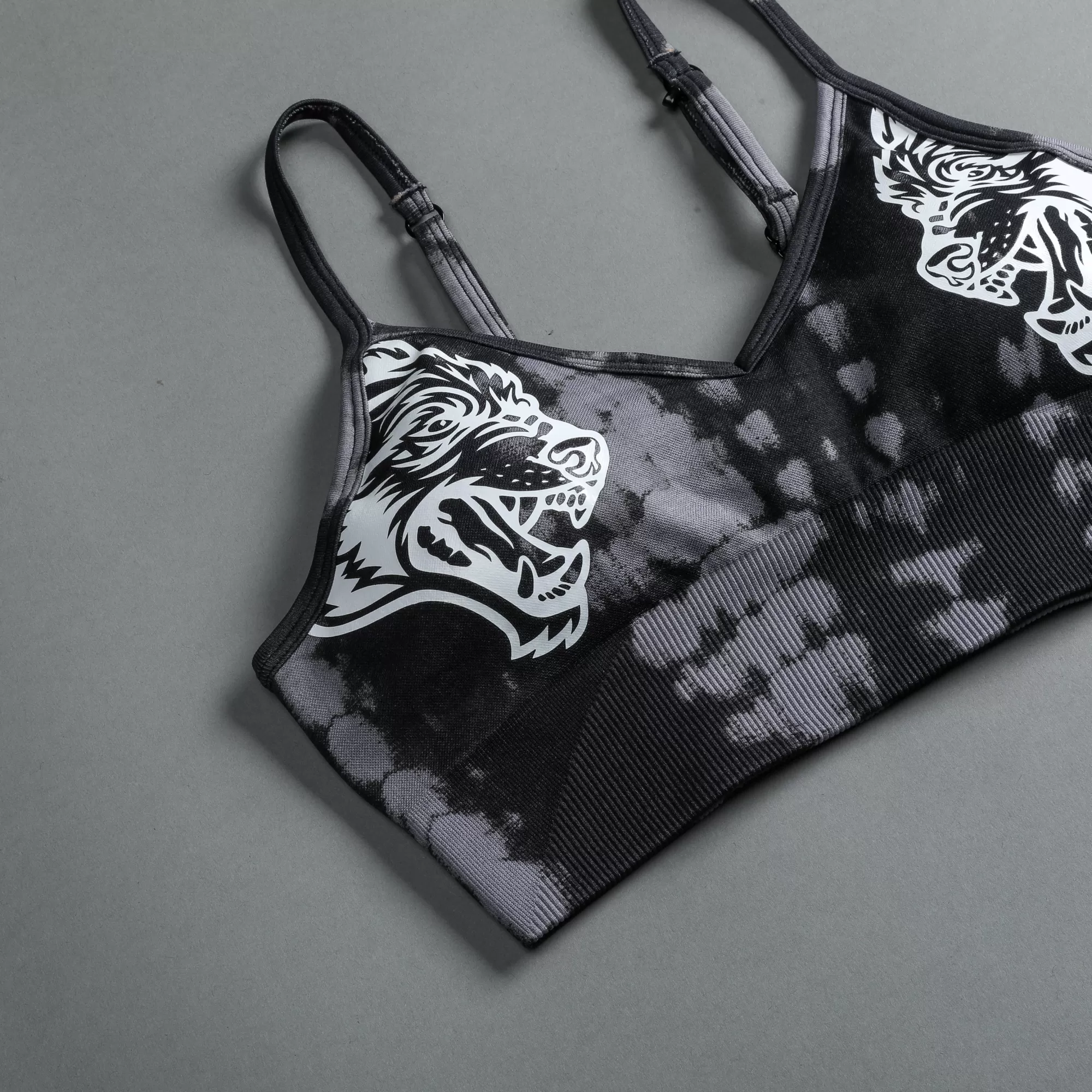 Online Dual "Everson Seamless" Sports Bra In Norse Purple Serpent Women Seamless