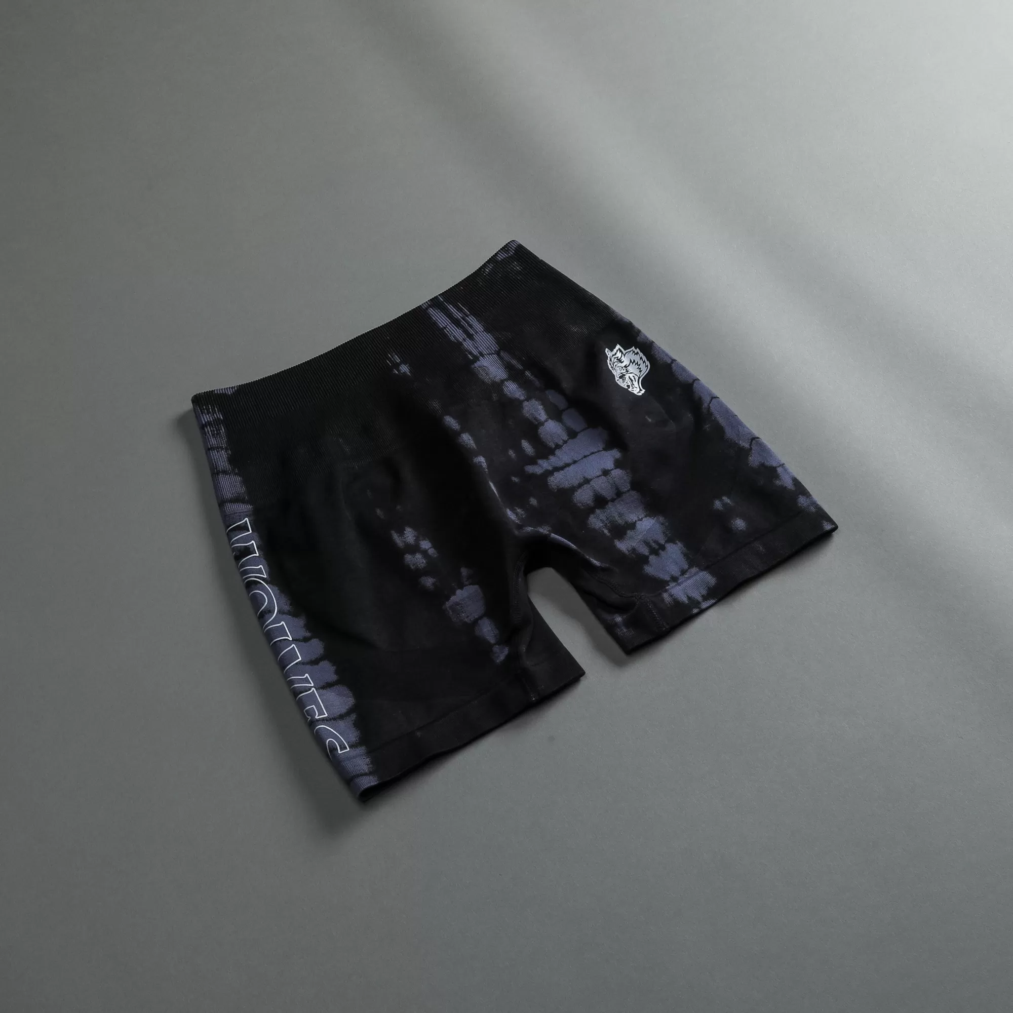 Online Fuel Everson Seamless "Sierra" Shorts In Tonal Midnight Blue Serpent Women Seamless