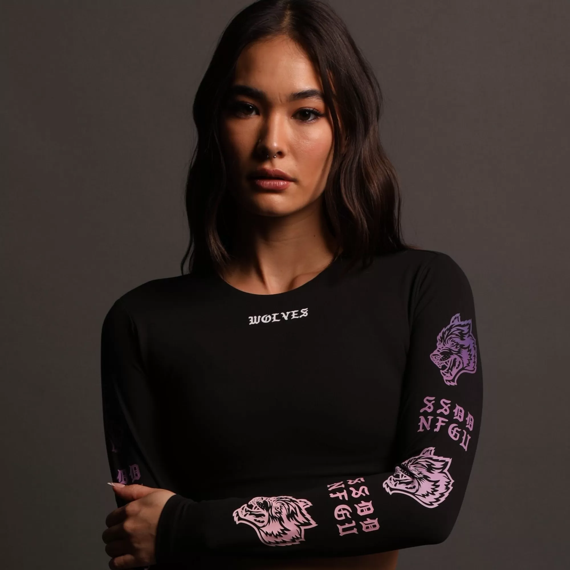 Online Guardian L/S Ava "Energy" Top In Black Women Tops