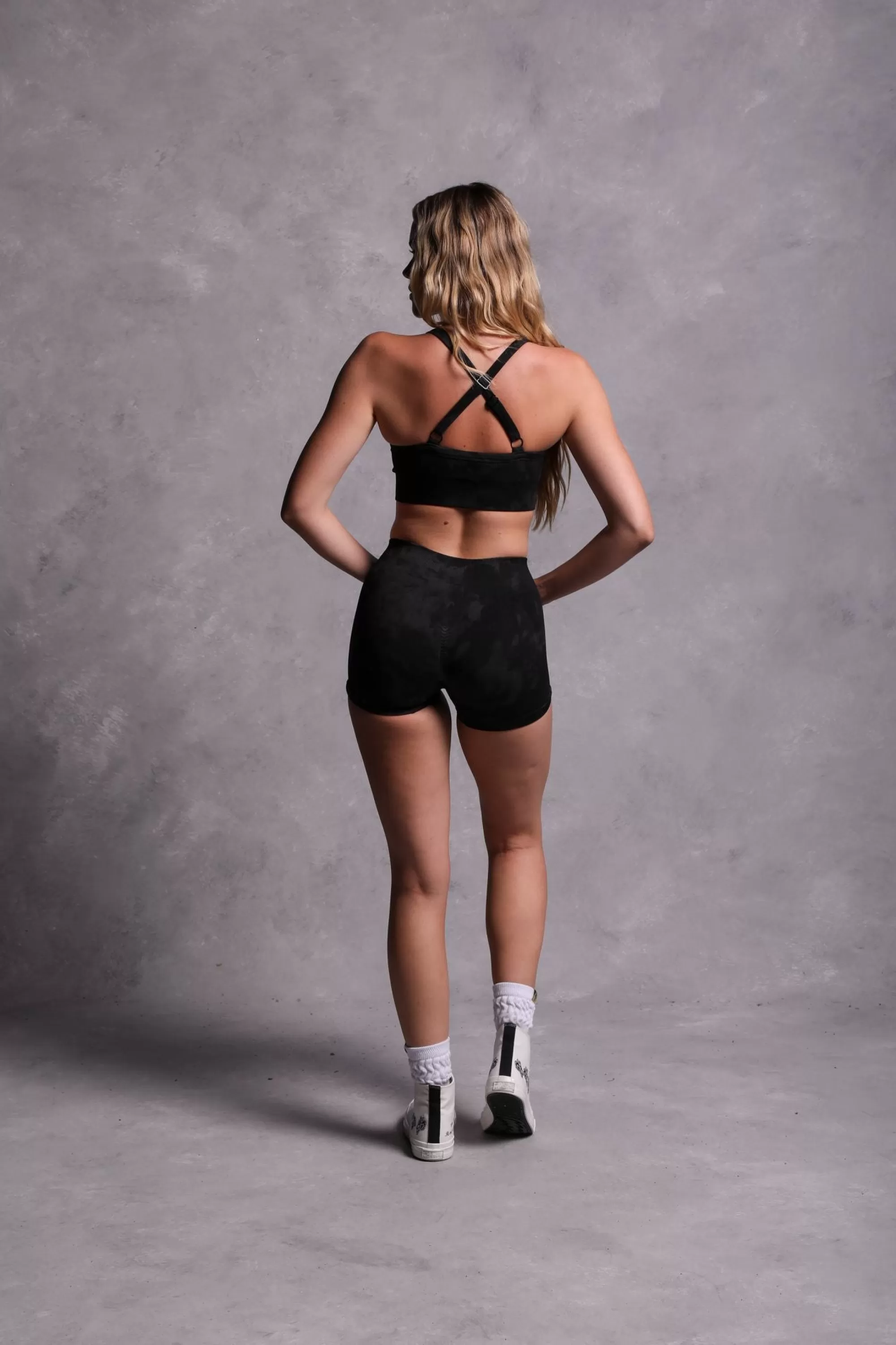 Discount Hardcore "Everson Seamless" Sierra Bra In Tonal Black Jumbo Marble Women Seamless