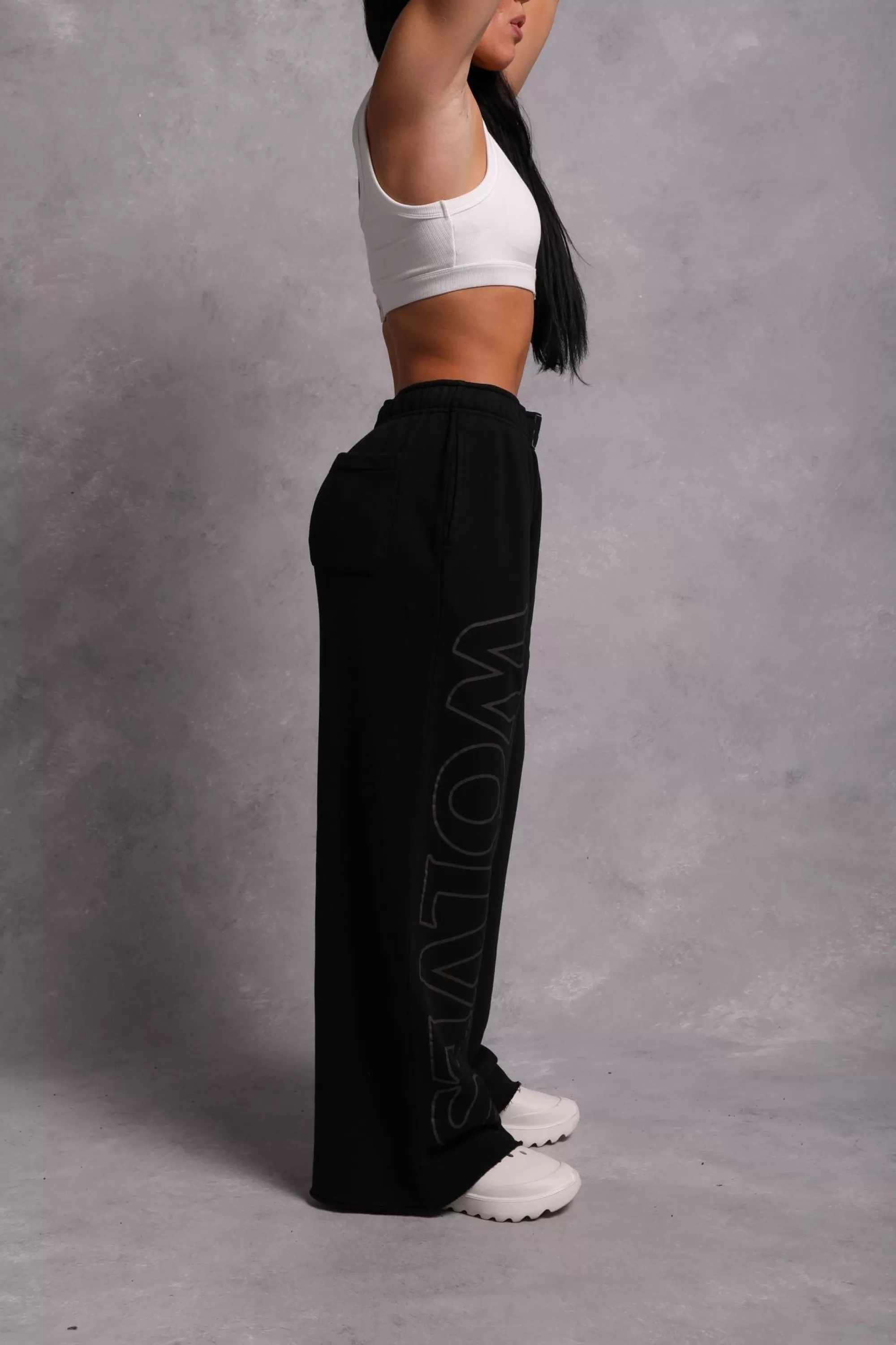 New House Of Wolves Durst Sweats In Black Women Bottoms