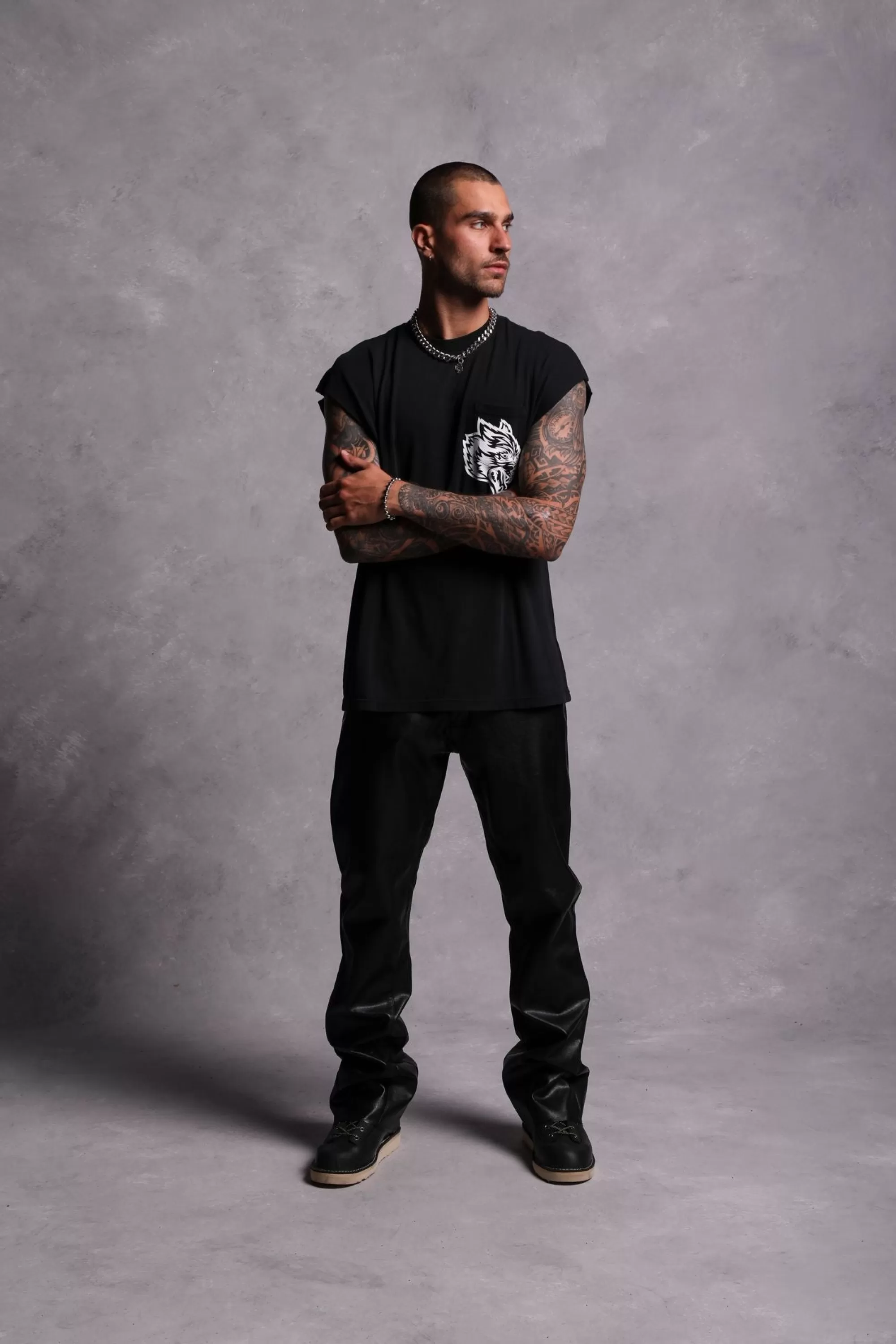Clearance House Of Wolves "Premium Vintage" Pocket Muscle Tee In Black Men Tanks/Muscle Tees