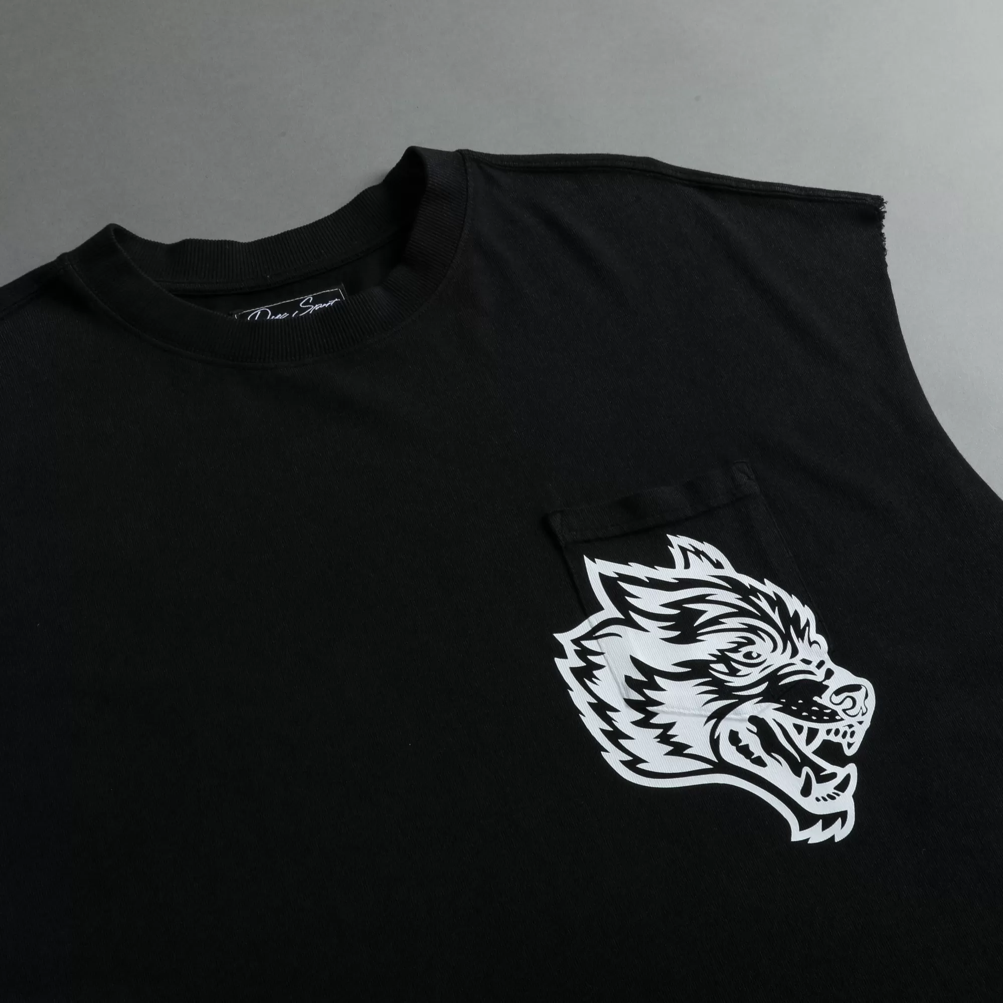 Clearance House Of Wolves "Premium Vintage" Pocket Muscle Tee In Black Men Tanks/Muscle Tees