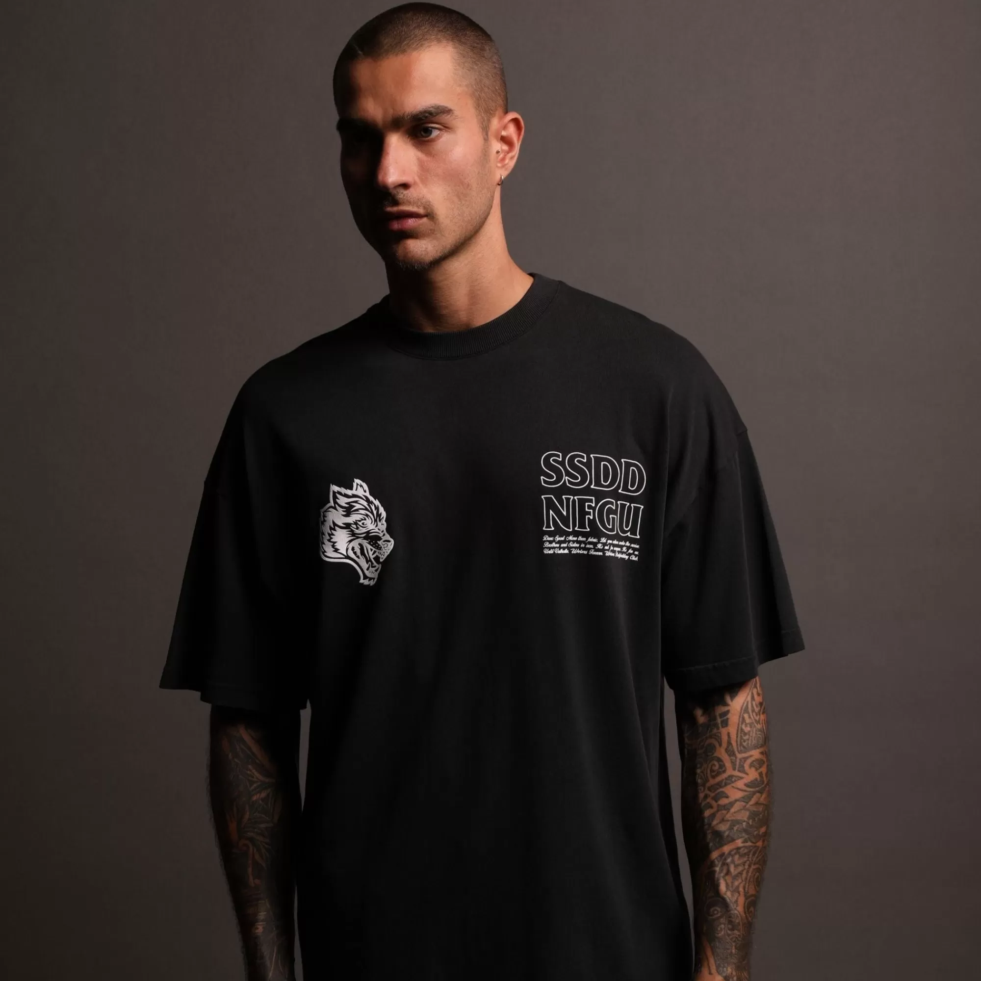 Cheap House Of Wolves V2 "Premium" Oversized Unisex Tee In Black Men Premium/Oversized Tees