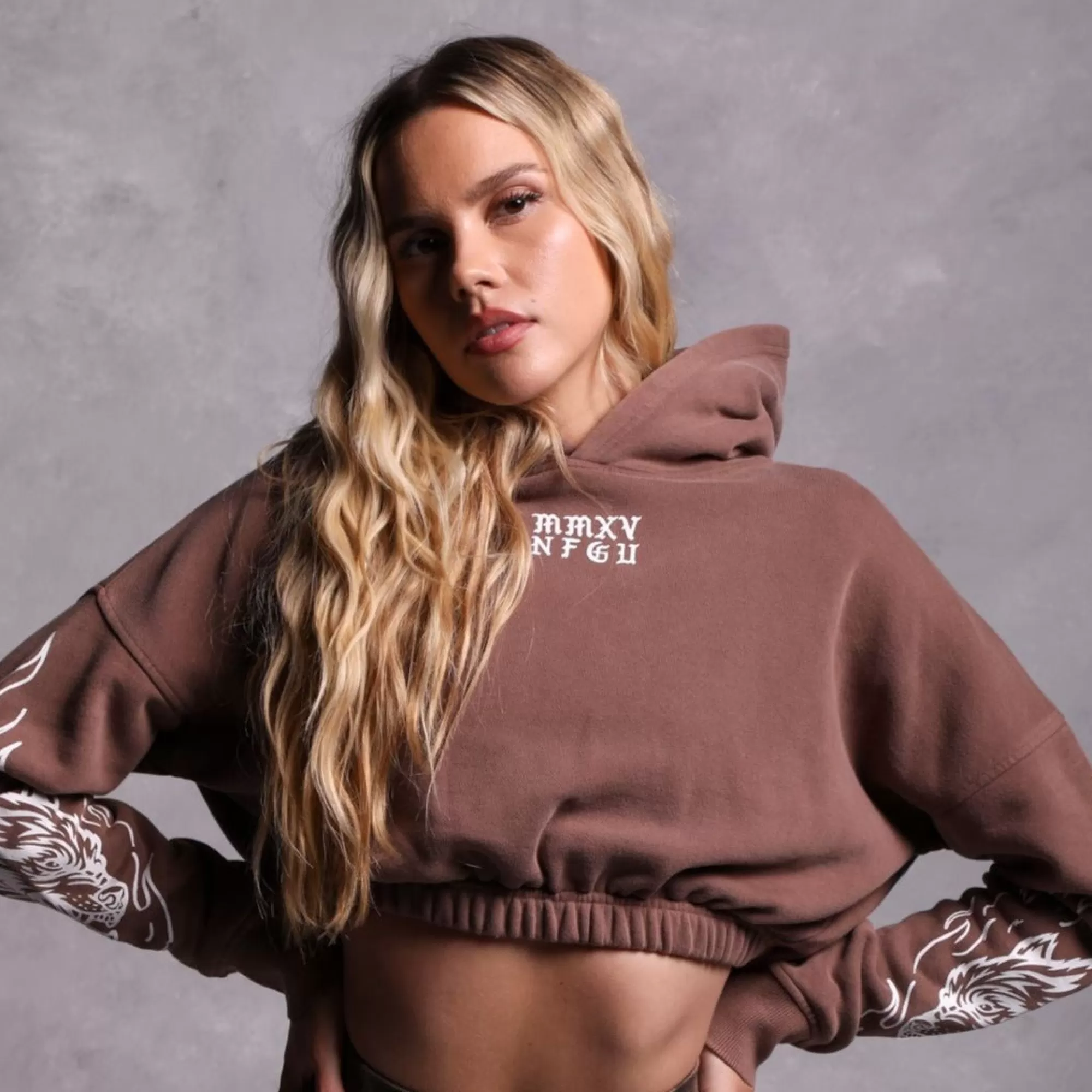 Store In The Fire "Vintage Mccauley" (Cropped) Hoodie In Norse Brown Women Tops