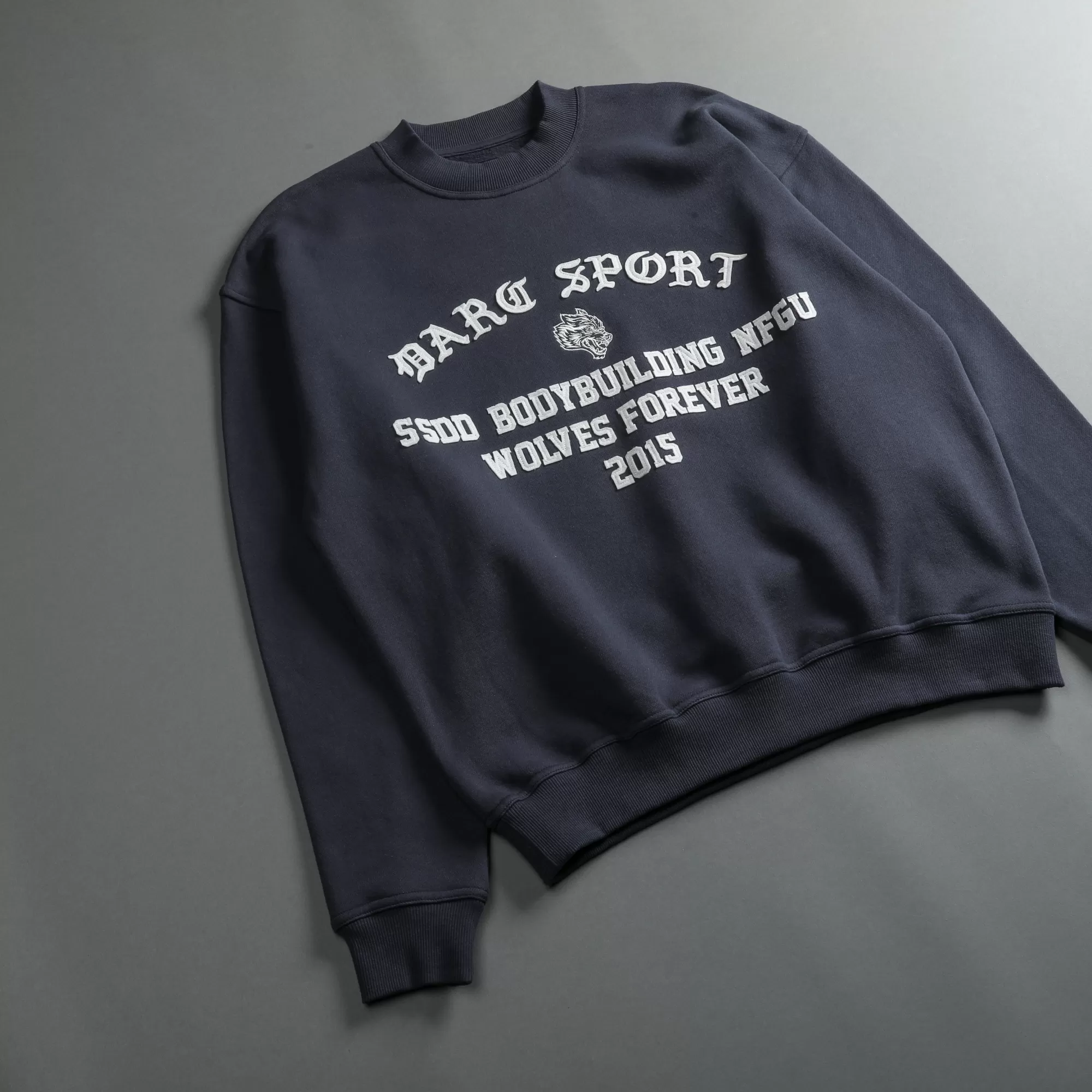 Clearance In This World She "Cornell" Crewneck In Midnight Blue Women Tops