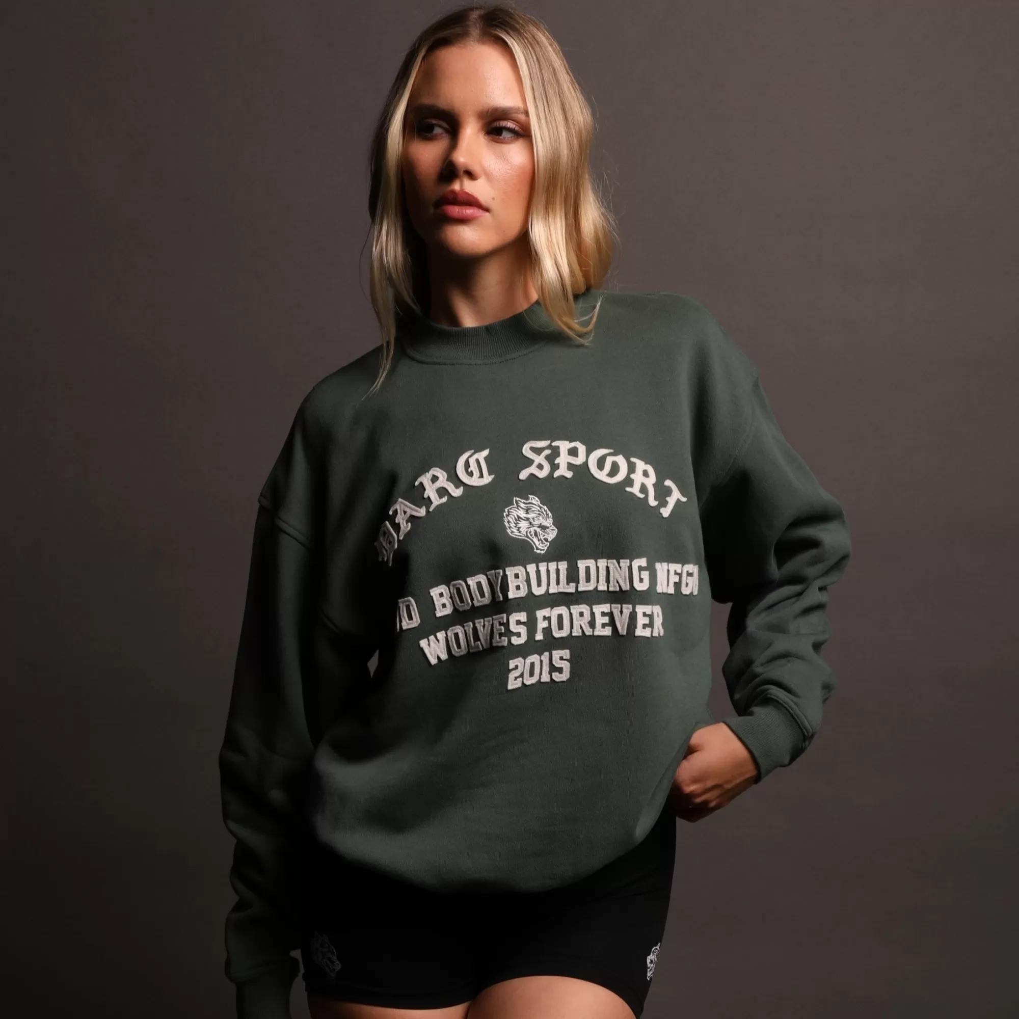 Discount In This World She "Cornell" Crewneck In Norse Green Women Tops