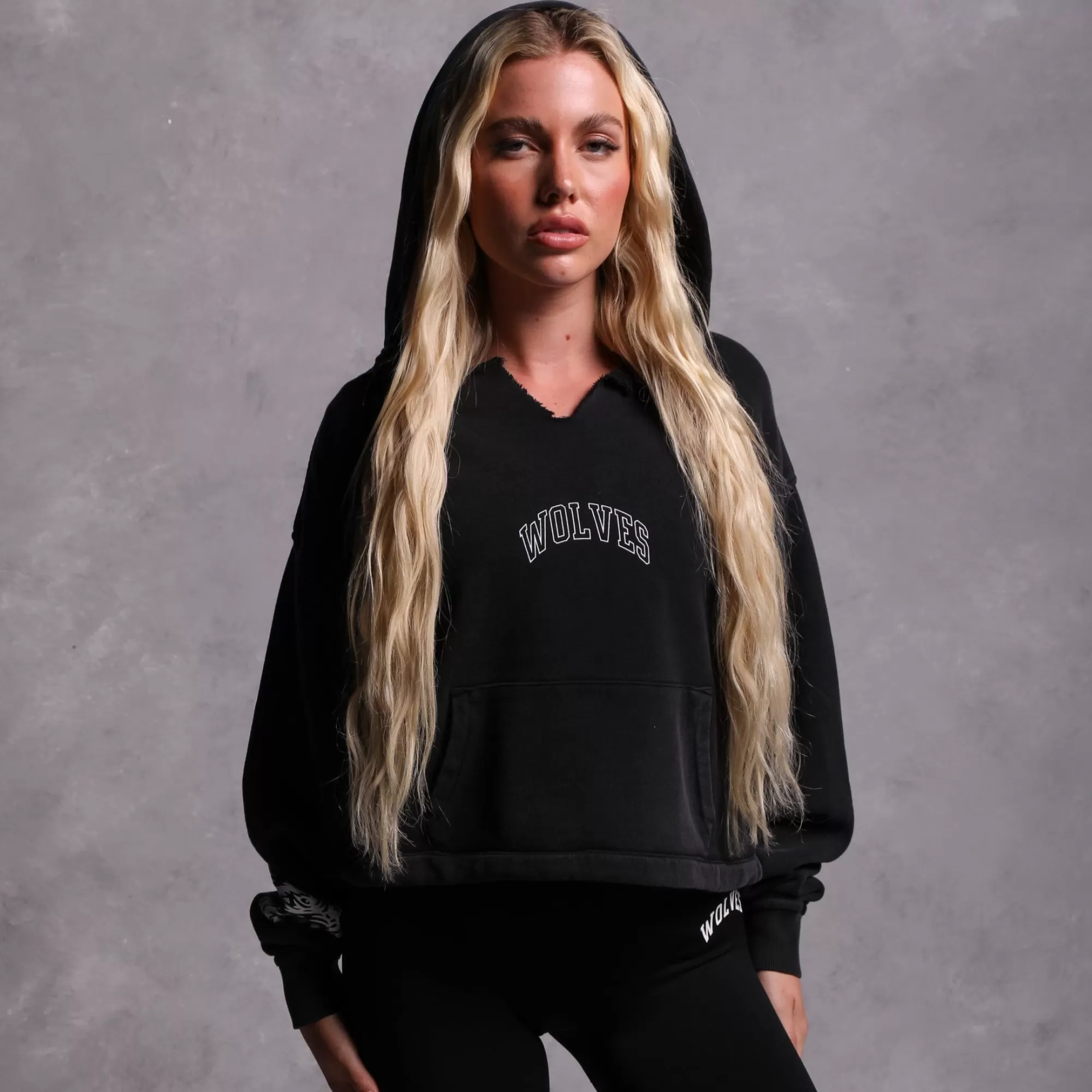 Flash Sale Loyalty "Vintage Dempsey" (Cropped) Hoodie In Black Women Tops