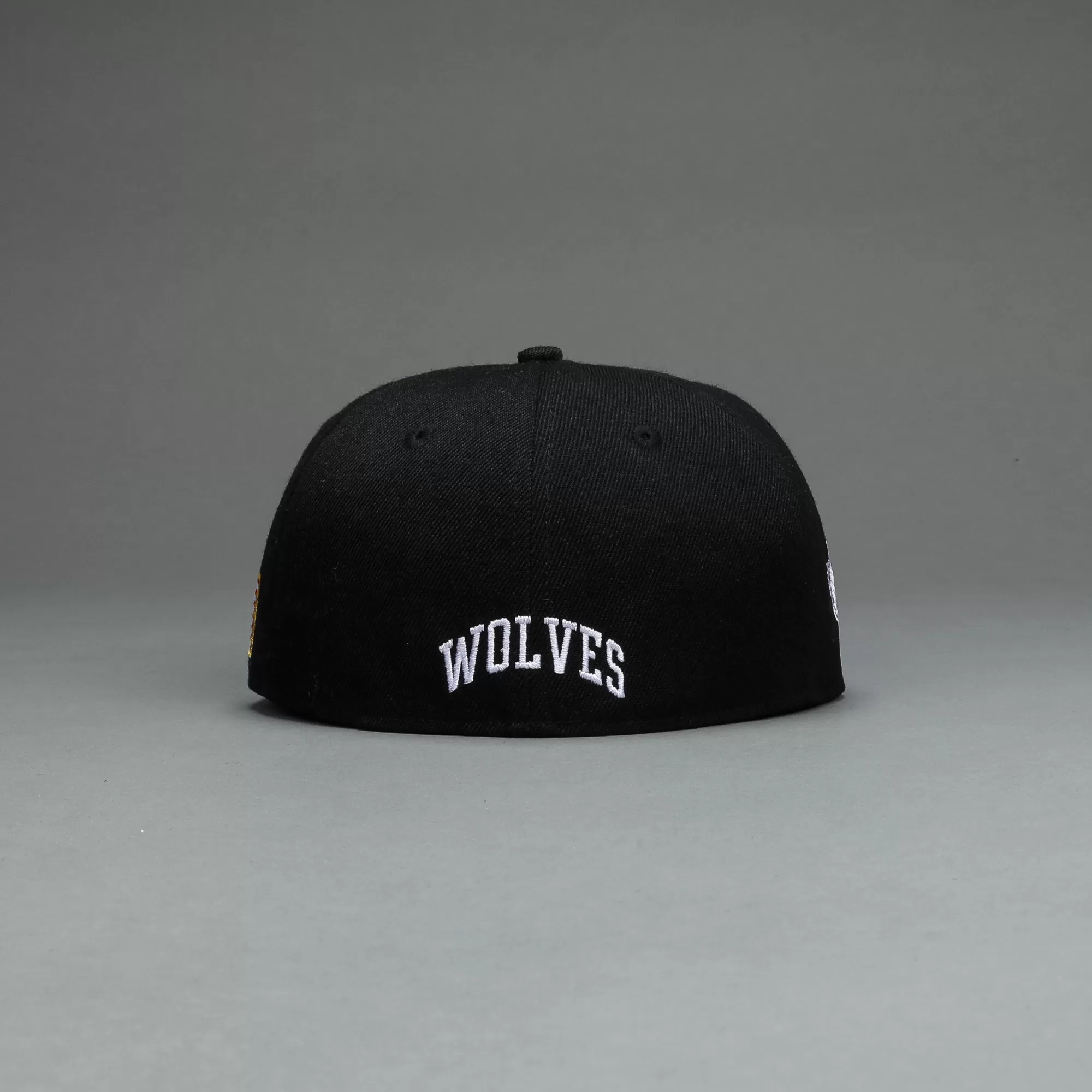w_loyalty_fitted_hat_in_blackcream_2.webp Sale W Loyalty Fitted Hat In Black/Cream Headwear