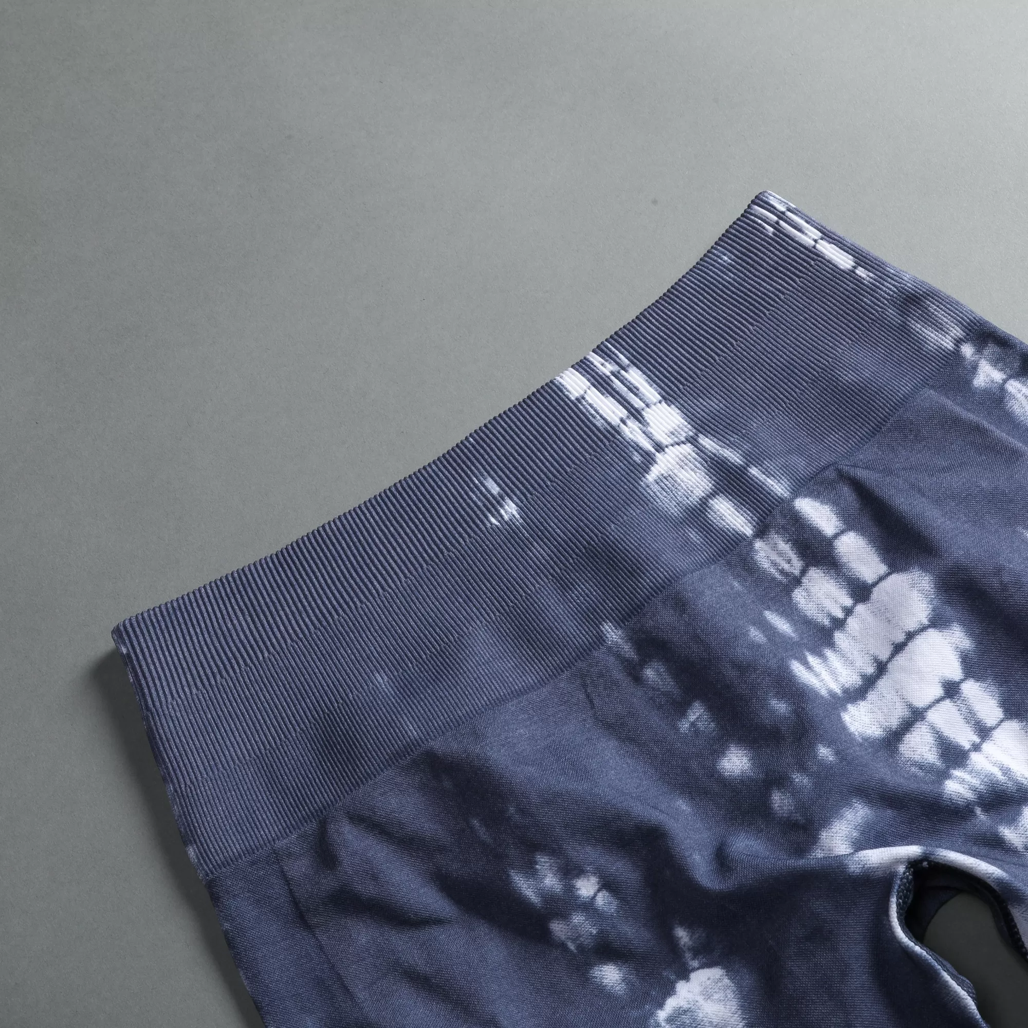 Online Wolves Forever Seamless Everson "Training" Shorts In Norse Blue Serpent Women Seamless