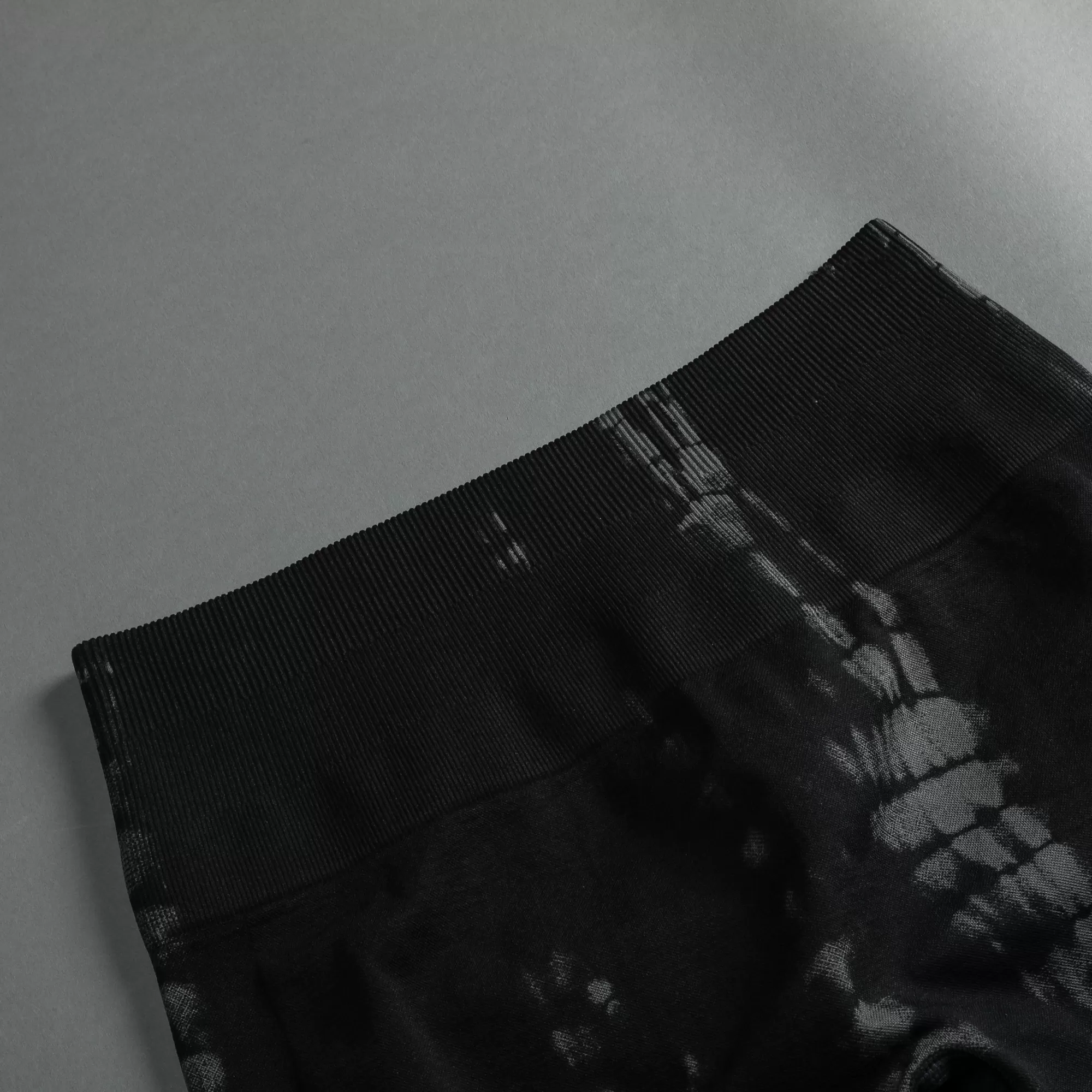 Clearance Wolves Forever Seamless Everson "Training" Shorts In Tonal Black Serpent Women Seamless