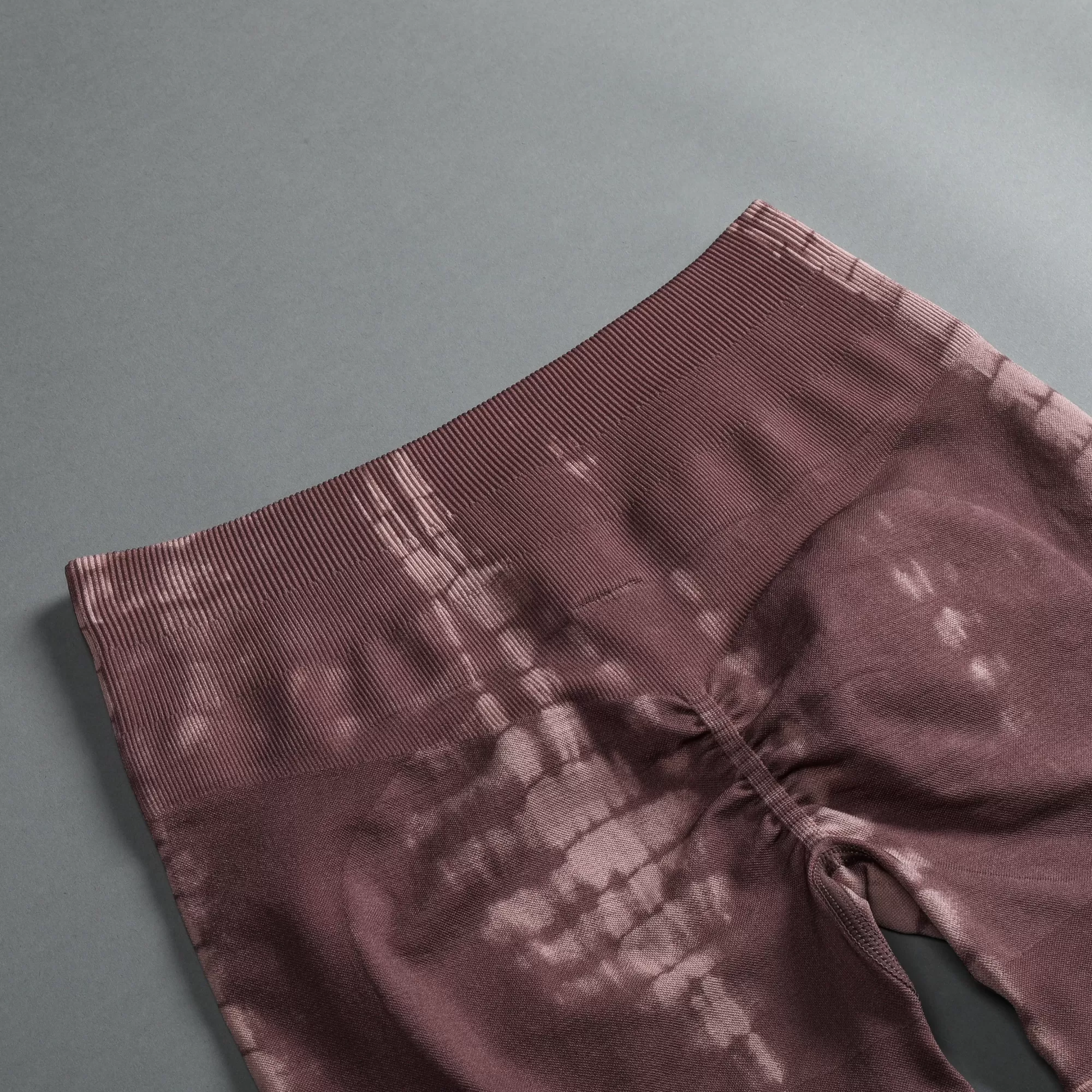 Sale Wolves Forever Seamless Everson "Training" Shorts In Tonal Mauve Serpent Women Bottoms